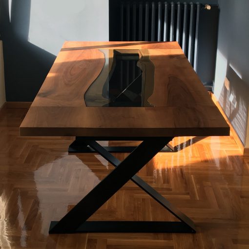 Lumen X - trpezarijski sto ručna izrada od parenog oraha sa dodacima za proširenje stola